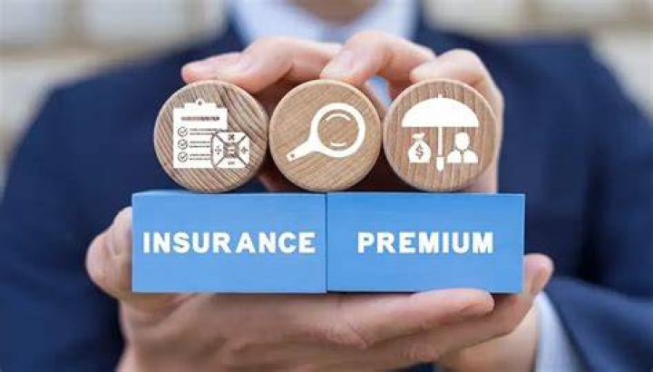 Can I claim health insurance premiums on my taxes India?