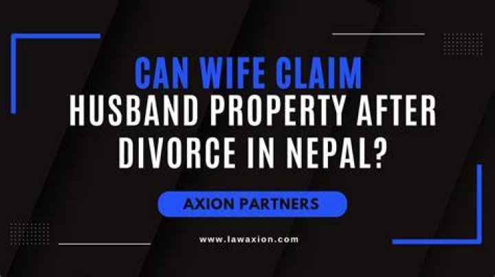 Can wife stay with husband after filing divorce?