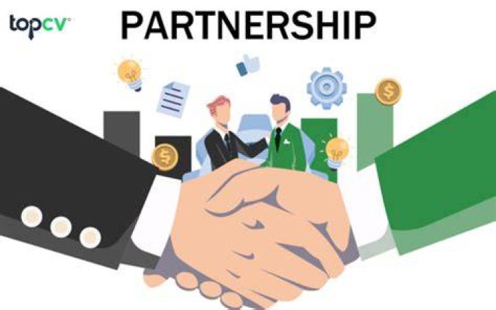 Do general partnerships have employees?
