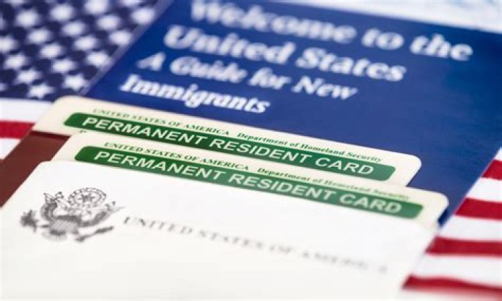What qualifies you as a resident of Hawaii?