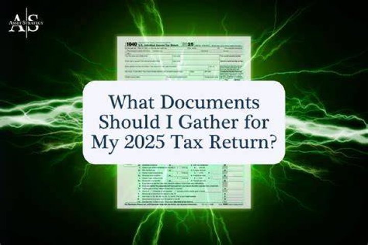 What should I write on my Moms tax return when she dies?