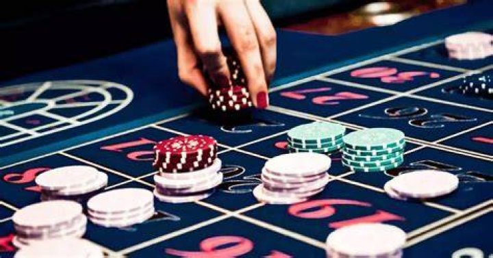 When can you claim gambling winnings?