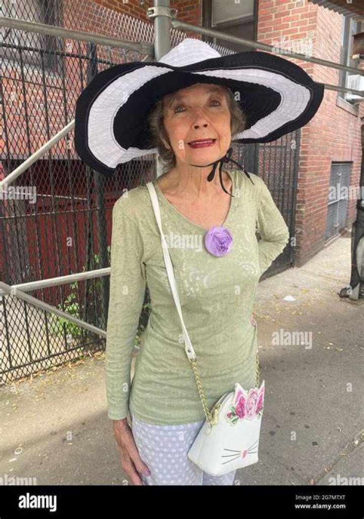 Who is the 80 year old woman in MN?