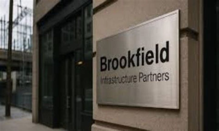 Who owns Brookfield Infrastructure Partners?