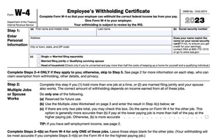 Why to do you fill out a W-4 when you start a new job What does a W-2 tell you?