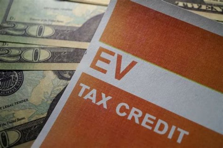 Will electric car tax credits come back?